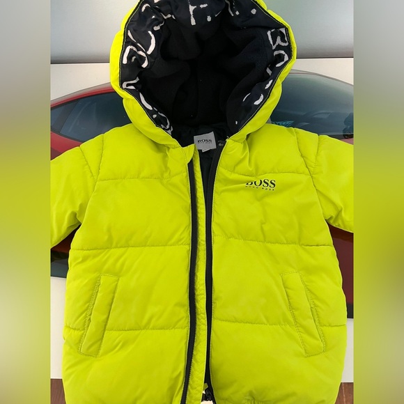 Hugo Boss winter jacket - Picture 3 of 5